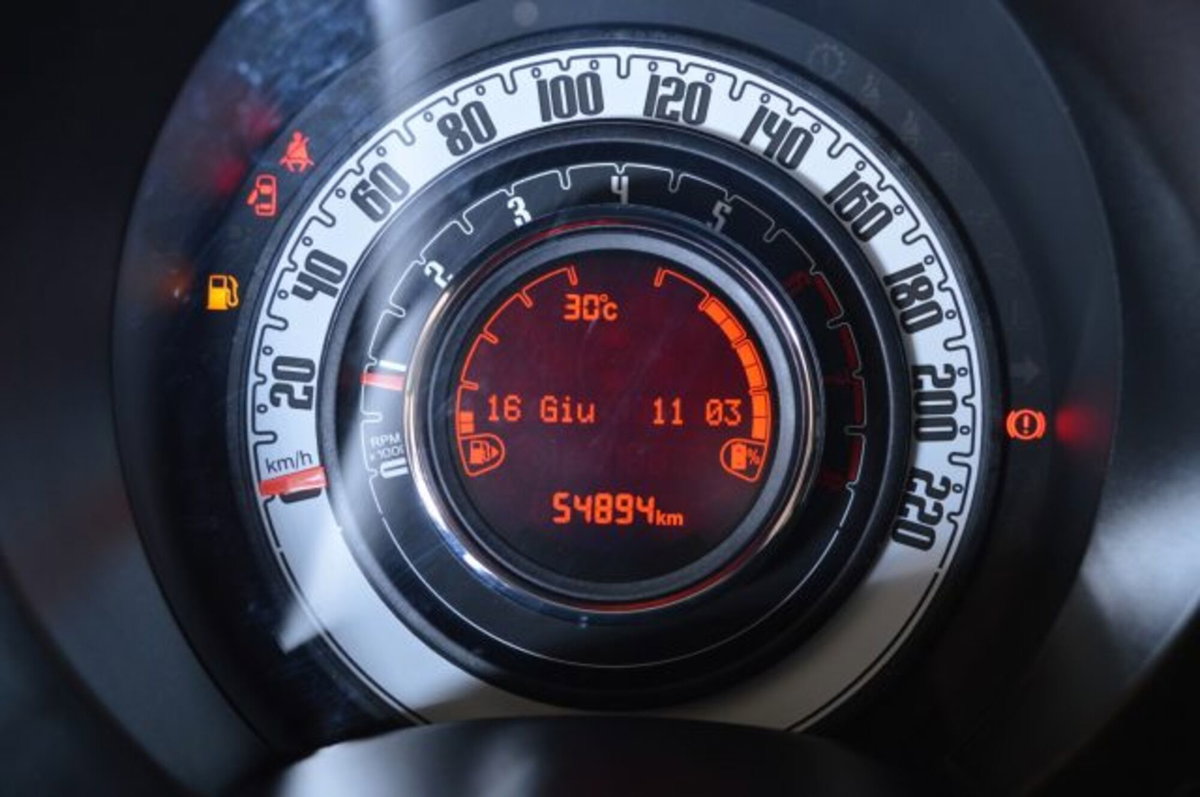 Fiat 500 1.0 Hybrid Cult (11)