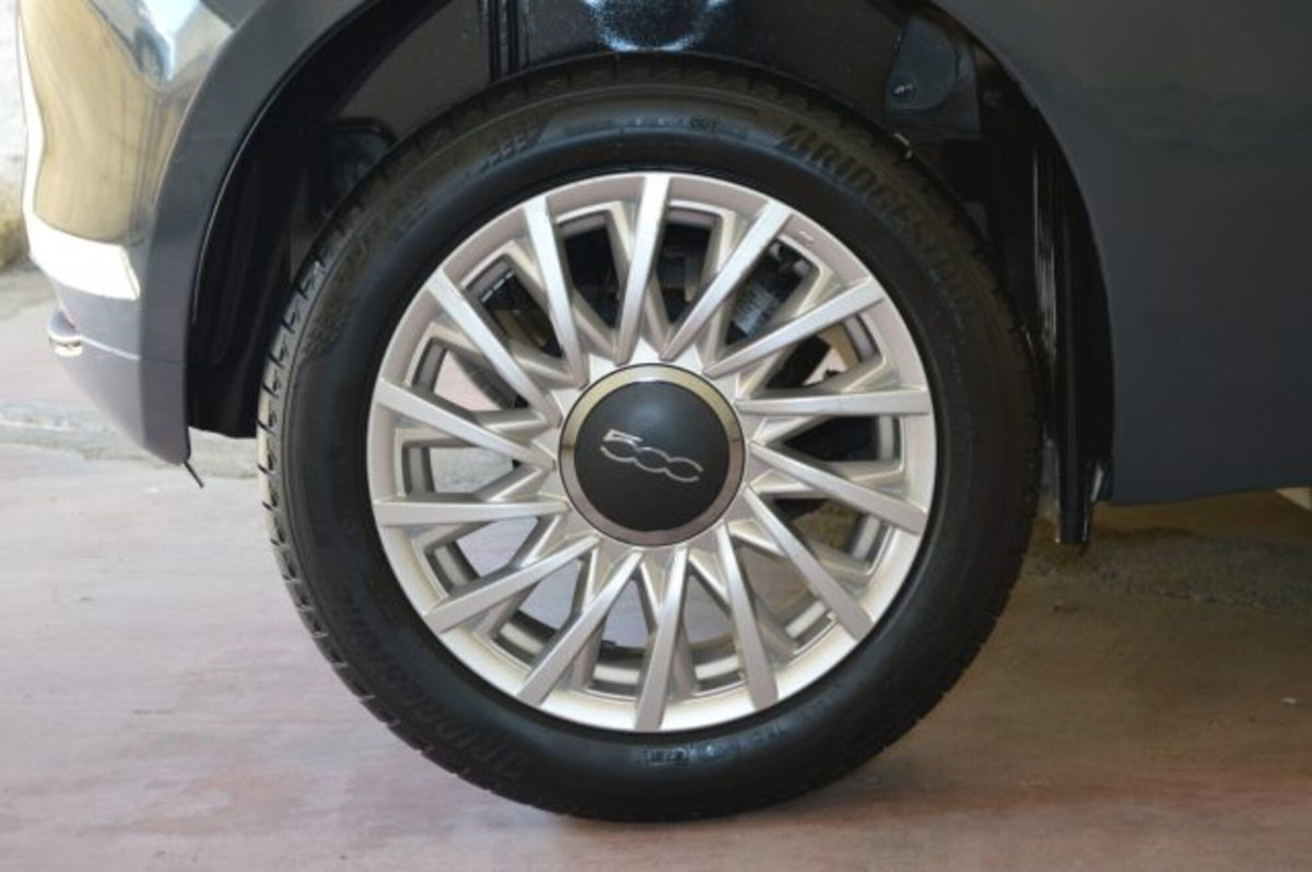 Fiat 500 1.0 Hybrid Cult (19)