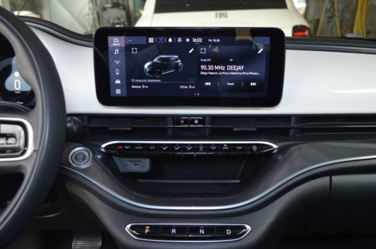 Fiat 500e 42 kWh (11)