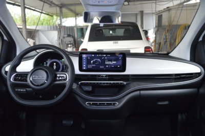 Fiat 500e 42 kWh (7)