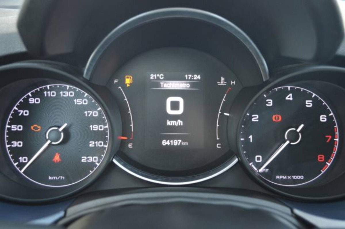 Fiat 500X 1.0 T3 120 CV Club (11)