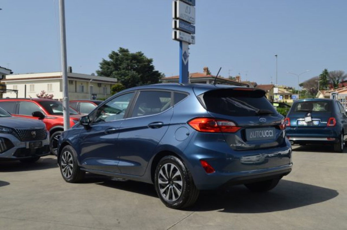 Ford Fiesta 1.1 75 CV 5 porte Titanium (20)