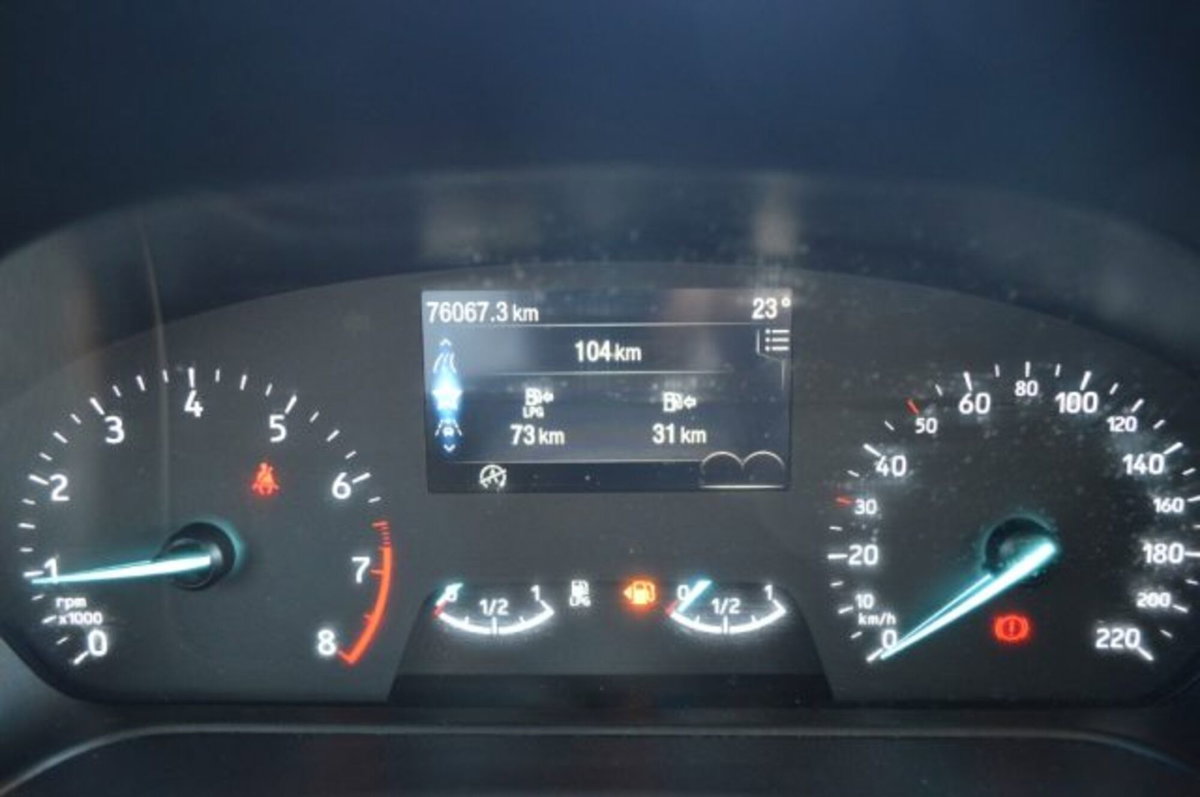 Ford Fiesta 1.1 75 CV GPL 5 porte Titanium (11)