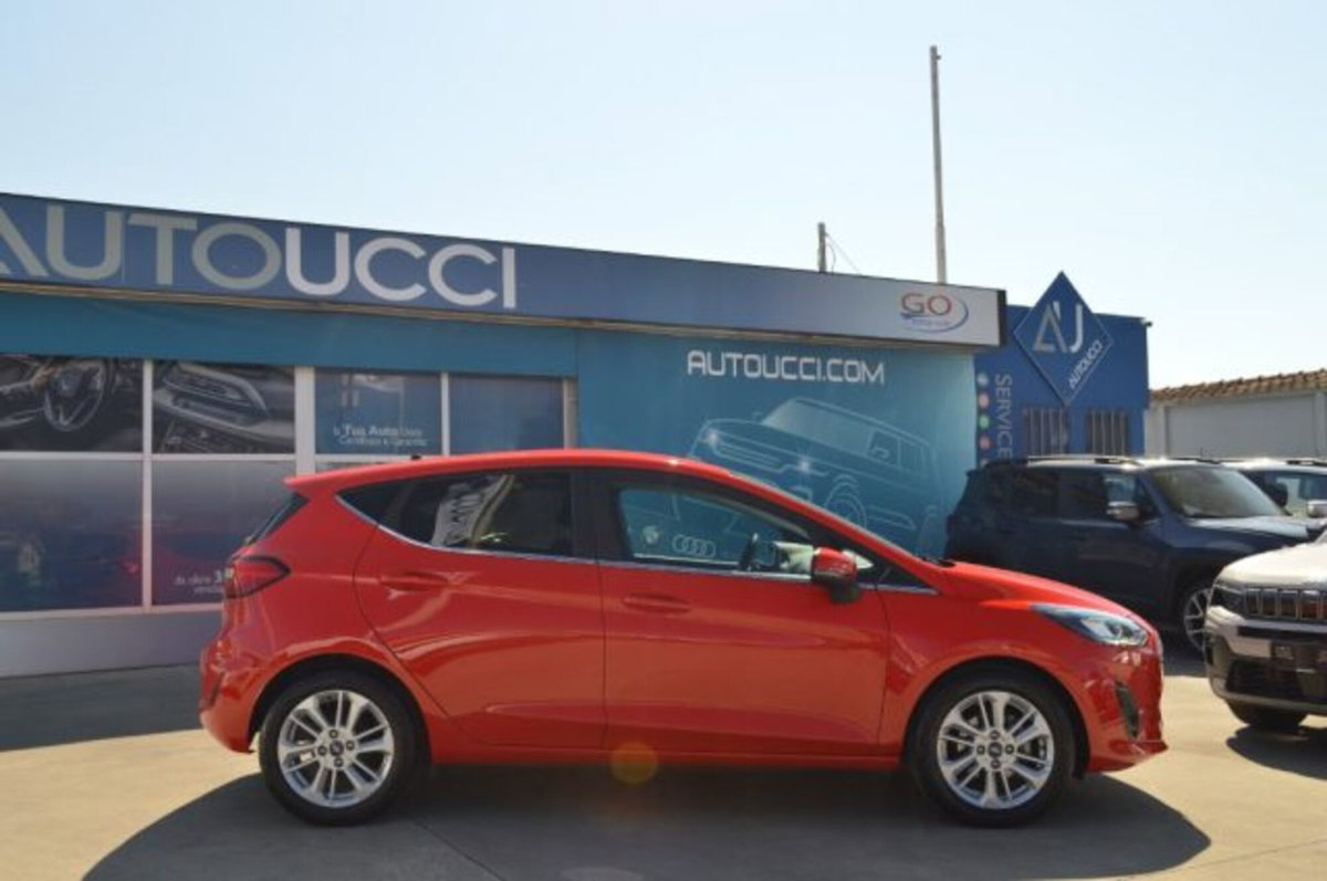 Ford Fiesta 1.1 75 CV GPL 5 porte Titanium (2)