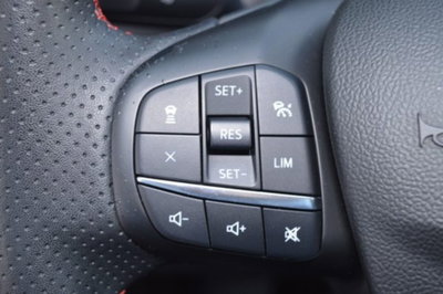 Ford Kuga 1.5 EcoBoost 150 CV 2WD ST-Line (13)
