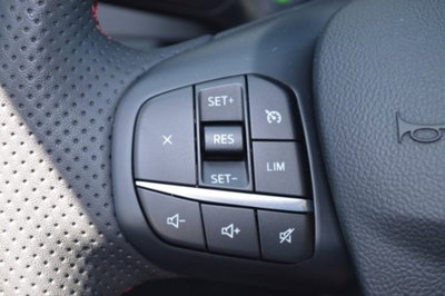 Ford Kuga 1.5 EcoBoost 150 CV 2WD ST-Line (13)