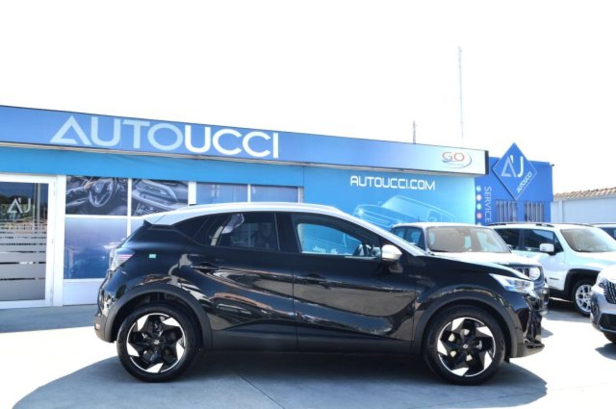 Renault Captur 1.0 eco-g Techno 100cv (2)