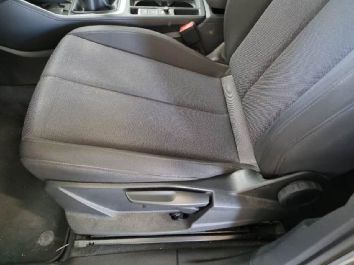 Audi Q3 Sportback 35 TDI quattro Business Plus (12)