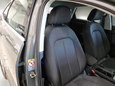 Audi Q3 Sportback 35 TDI quattro Business Plus (13)