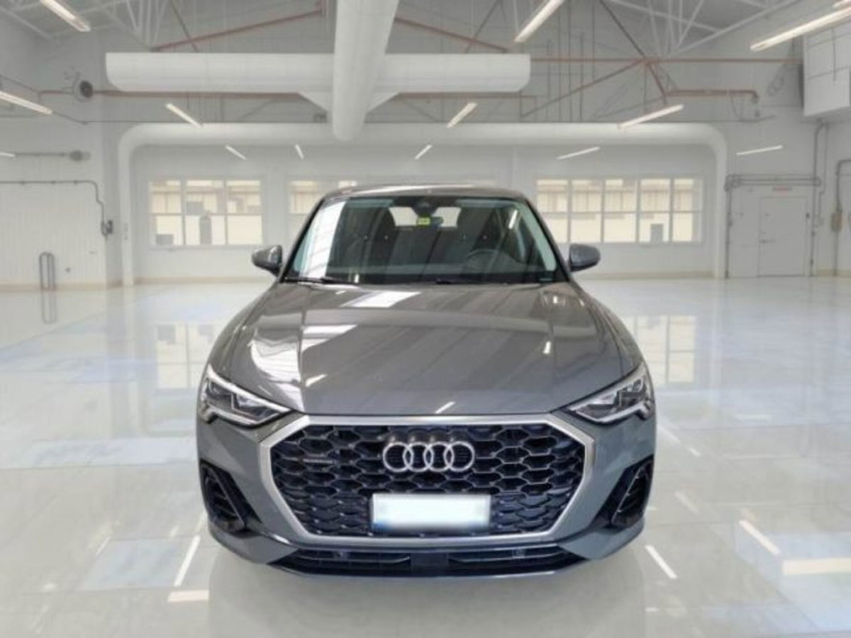 Audi Q3 Sportback 35 TDI quattro Business Plus (6)