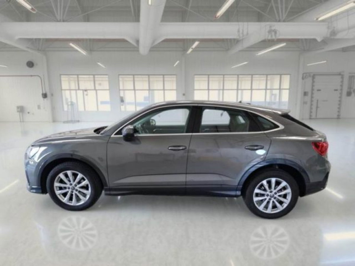Audi Q3 Sportback 35 TDI quattro Business Plus (8)