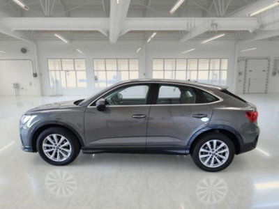 Audi Q3 Sportback 35 TDI quattro Business Plus (8)