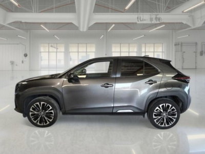 Toyota Yaris Cross 1.5 Hybrid 5p. E-CVT Lounge (2)