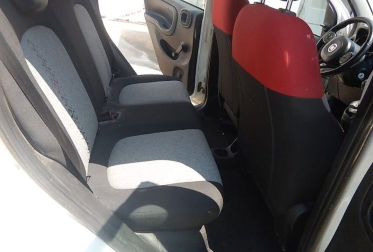 Fiat Panda 1.3 MJT 95 CV S&S Lounge (8)