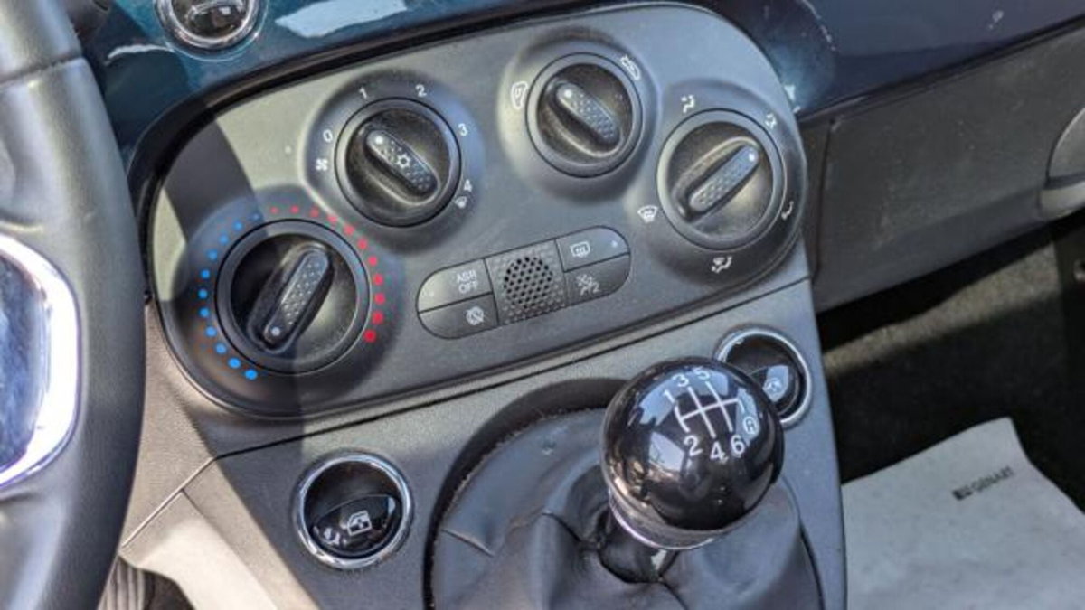 Fiat 500 1.0 Hybrid Dolcevita (9)