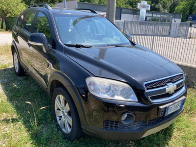 Chevrolet Captiva 2.0 VCDi Sport (2)