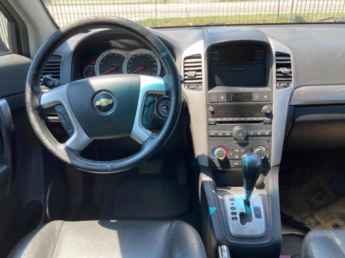 Chevrolet Captiva 2.0 VCDi Sport (6)