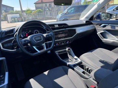 Audi Q3 35 TDI quattro S tronic Business Advanced (10)
