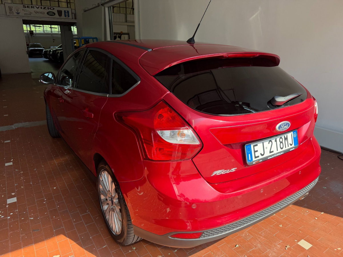 Ford Focus 1.6 EcoBoost 150 CV Start&Stop Titanium (4)