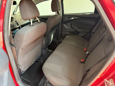 Ford Focus 1.6 EcoBoost 150 CV Start&Stop Titanium (9)