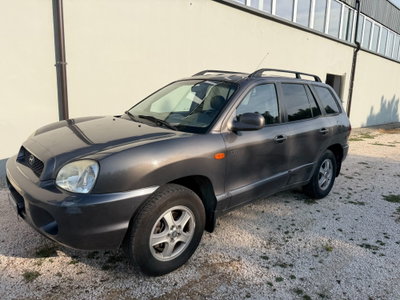 Hyundai Santa Fe 2.0 CRDi TD 4WD GLS Premium (3)