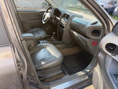 Hyundai Santa Fe 2.0 CRDi TD 4WD GLS Premium (6)