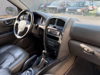 Hyundai Santa Fe 2.0 CRDi TD 4WD GLS Premium (7)