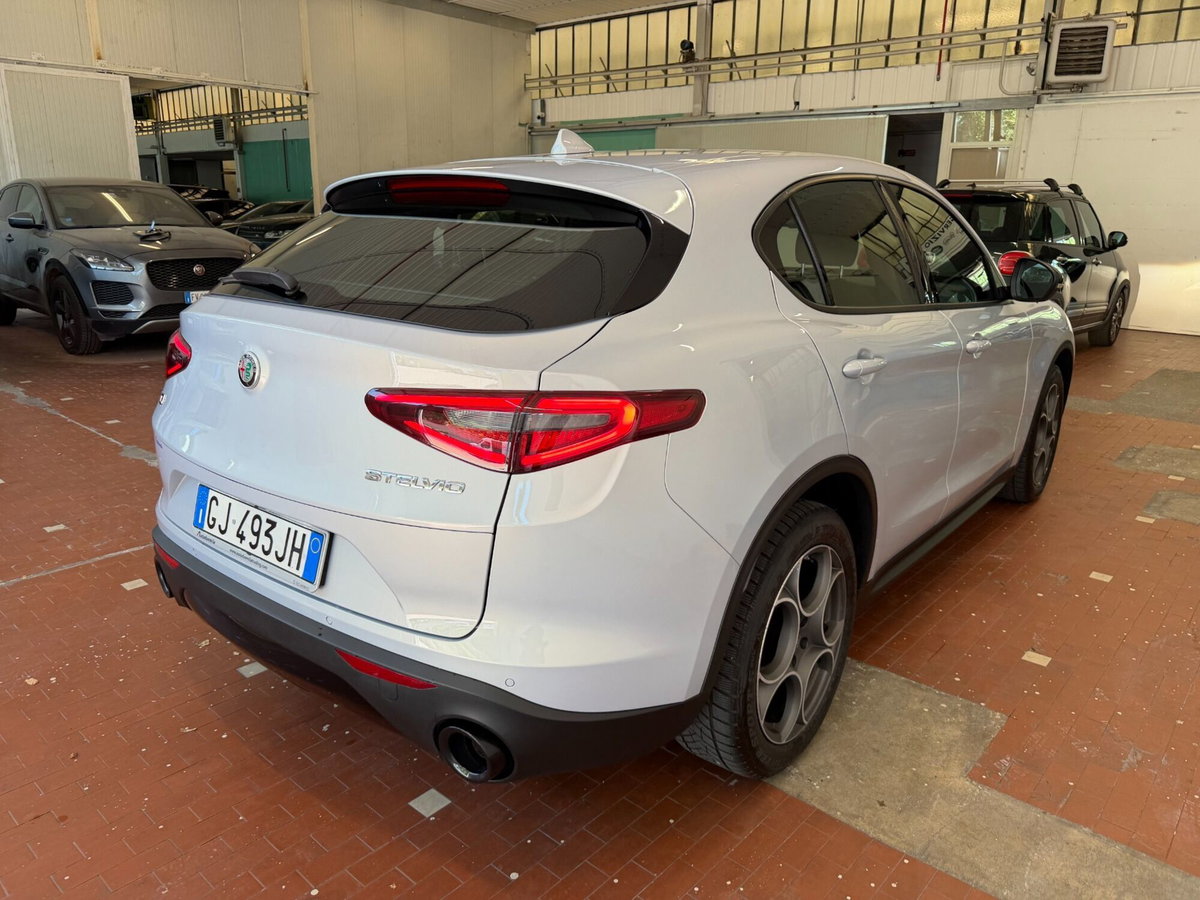 Alfa Romeo Stelvio Stelvio 2.2 Turbodiesel 190 CV AT8 Q4 Super Business (5)