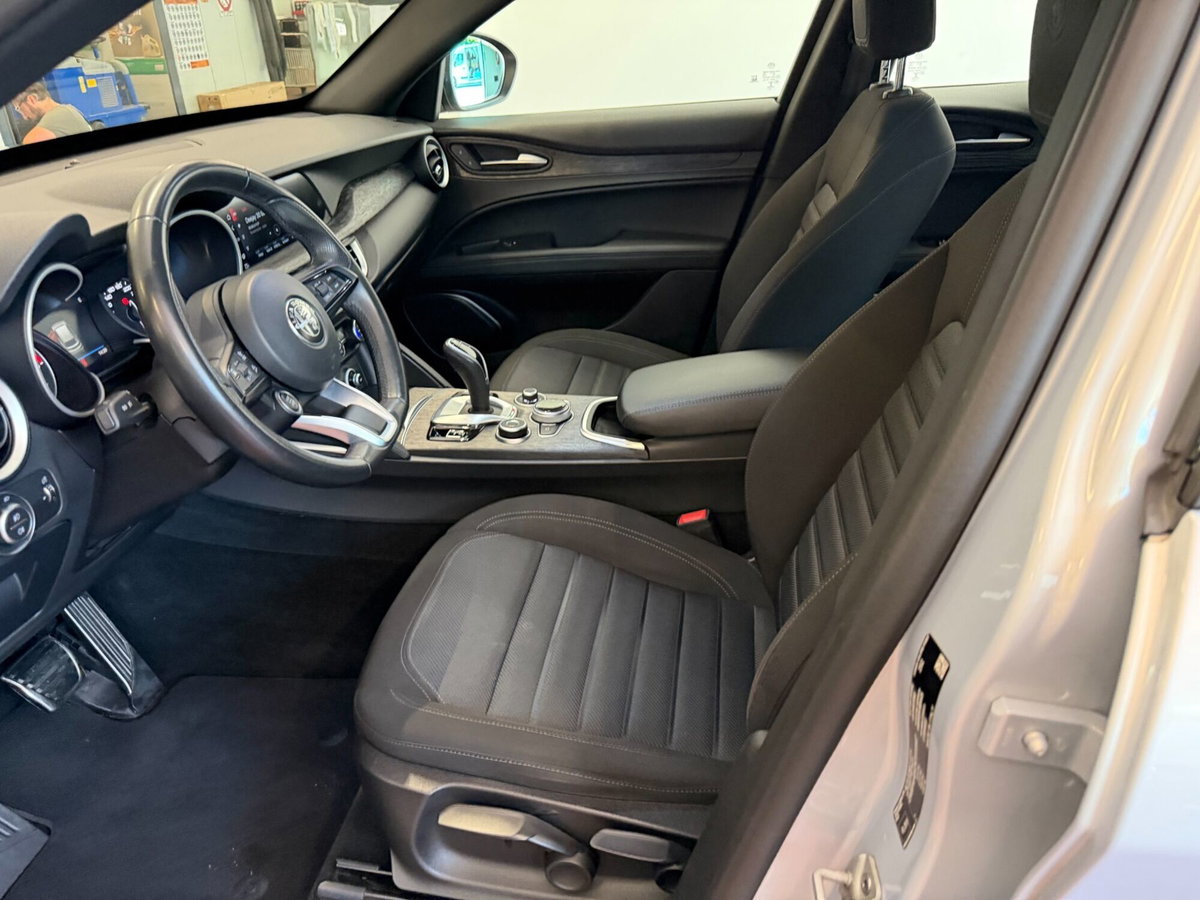 Alfa Romeo Stelvio Stelvio 2.2 Turbodiesel 190 CV AT8 Q4 Super Business (8)