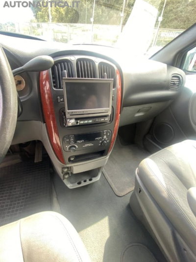 Chrysler Voyager 2.8 CRD cat LX Leather Auto (10)