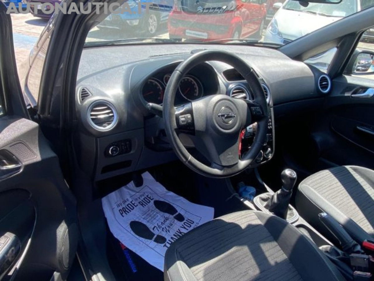 Opel Corsa 1.2 85CV 5 porte GPL-TECH Edition (7)