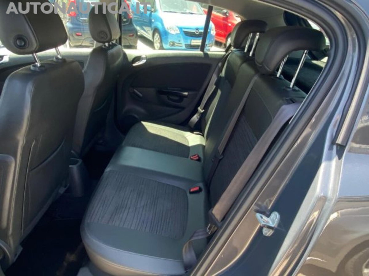 Opel Corsa 1.2 85CV 5 porte GPL-TECH Edition (9)