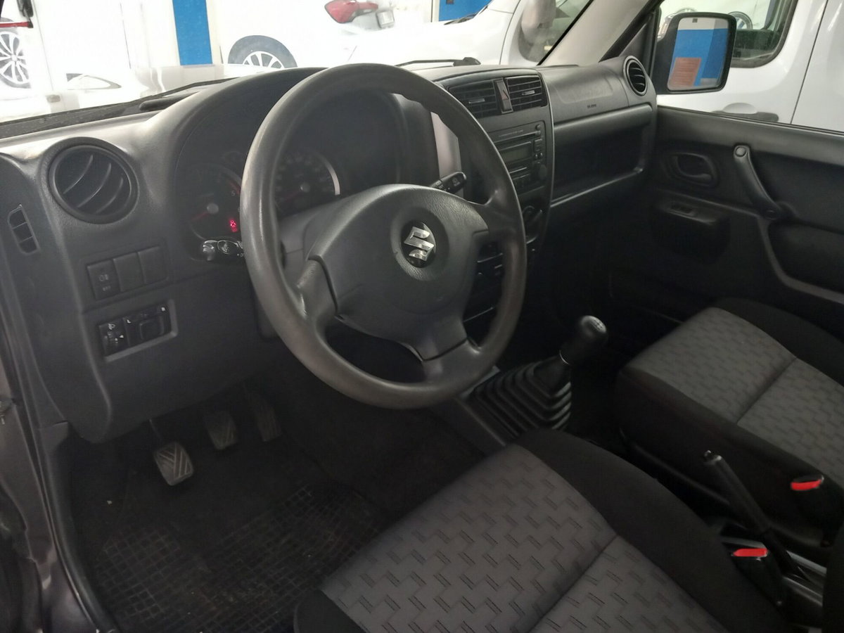 Suzuki Jimny 1.5 DDiS cat 4WD Special (14)