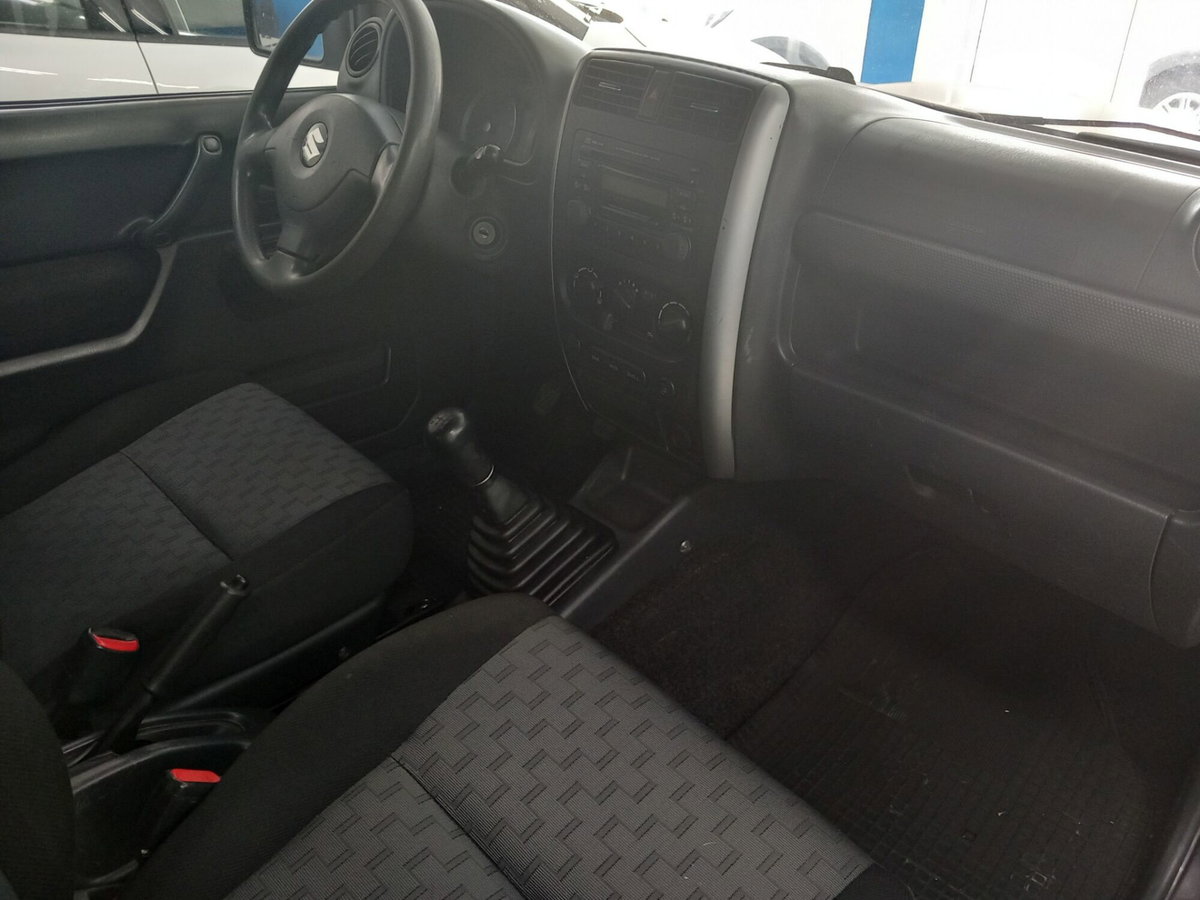Suzuki Jimny 1.5 DDiS cat 4WD Special (16)