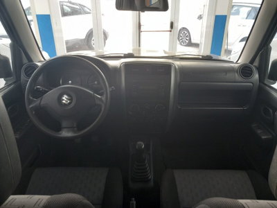Suzuki Jimny 1.5 DDiS cat 4WD Special (17)