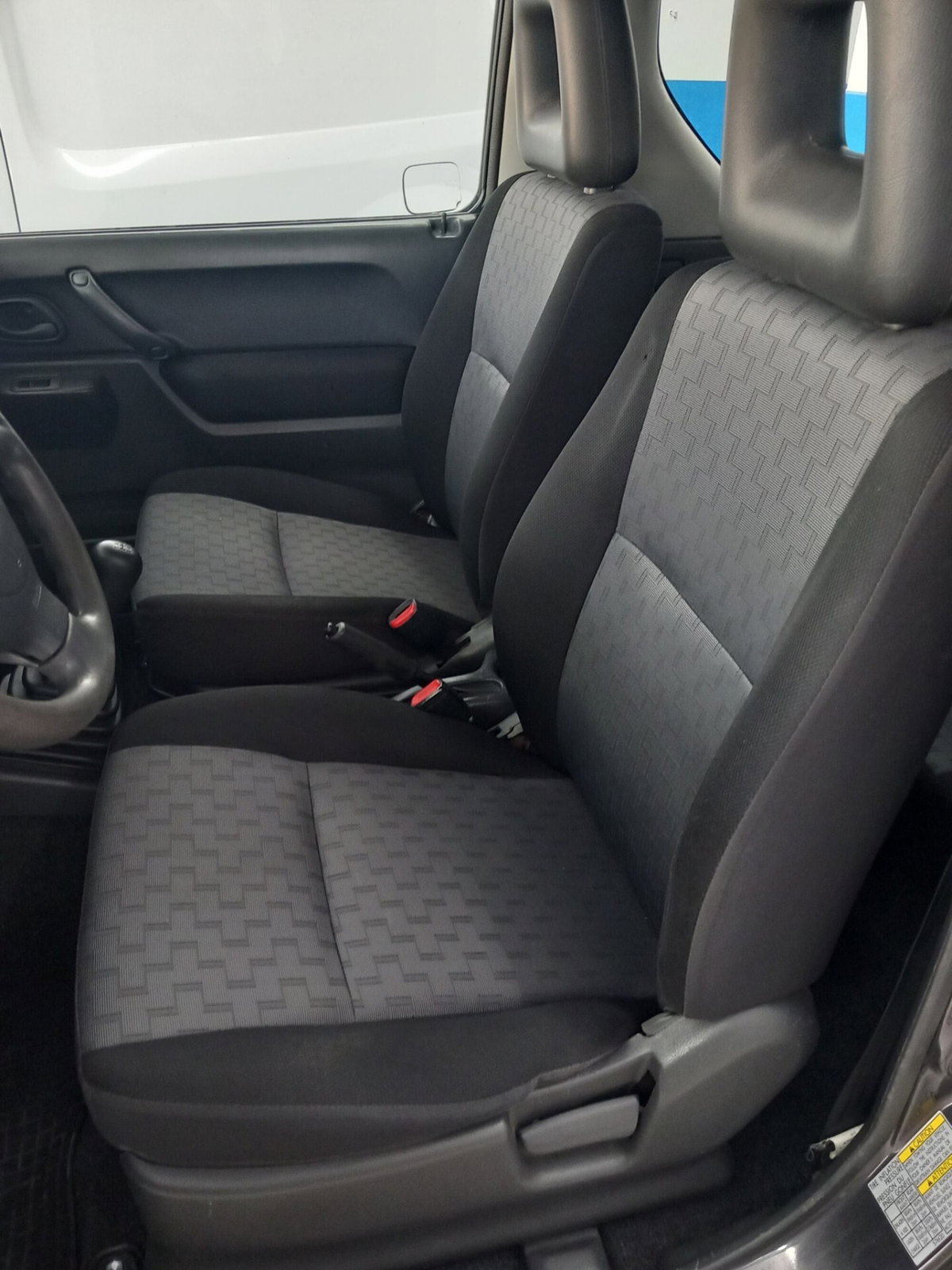 Suzuki Jimny 1.5 DDiS cat 4WD Special (20)
