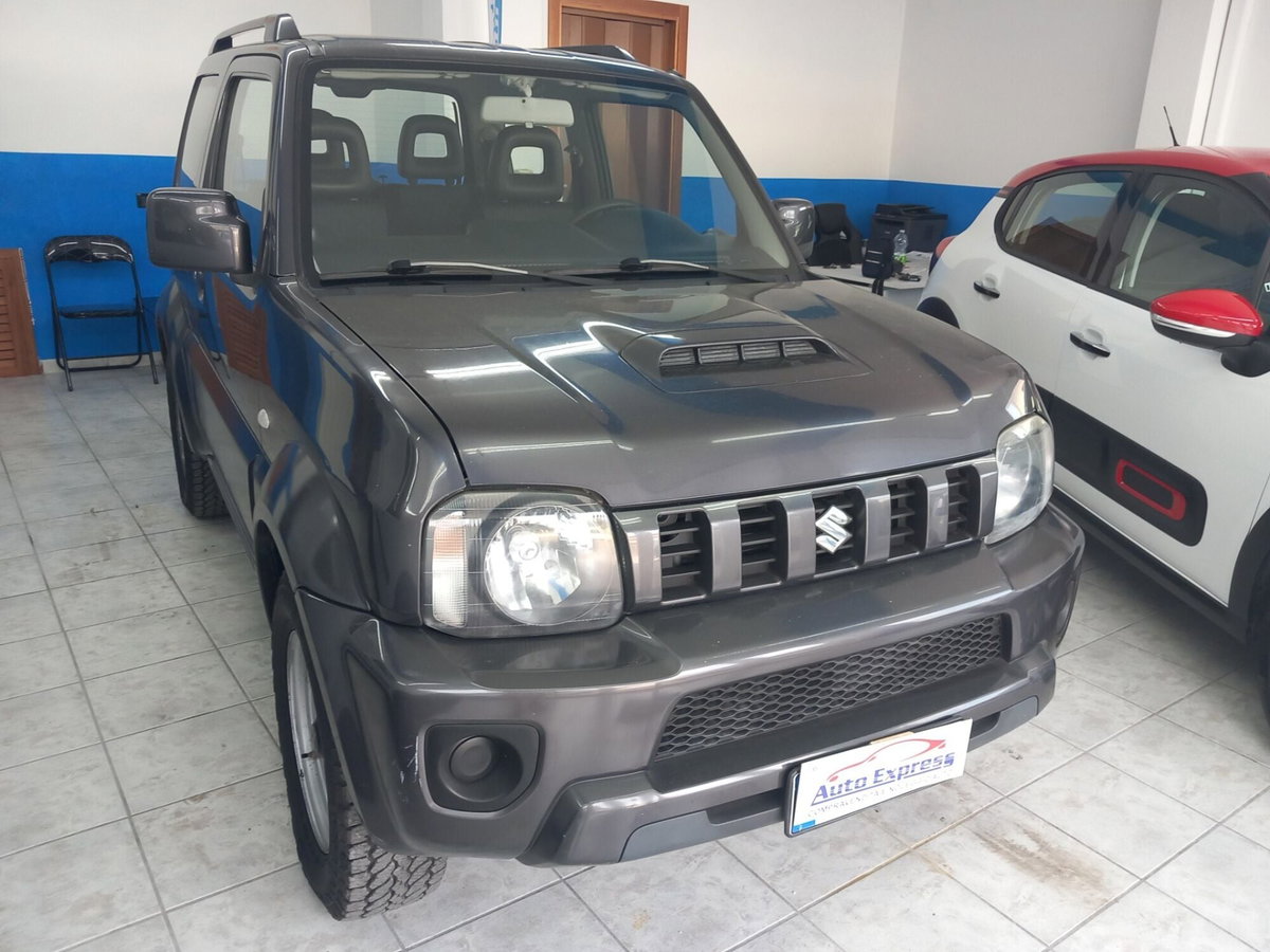 Suzuki Jimny 1.5 DDiS cat 4WD Special (4)