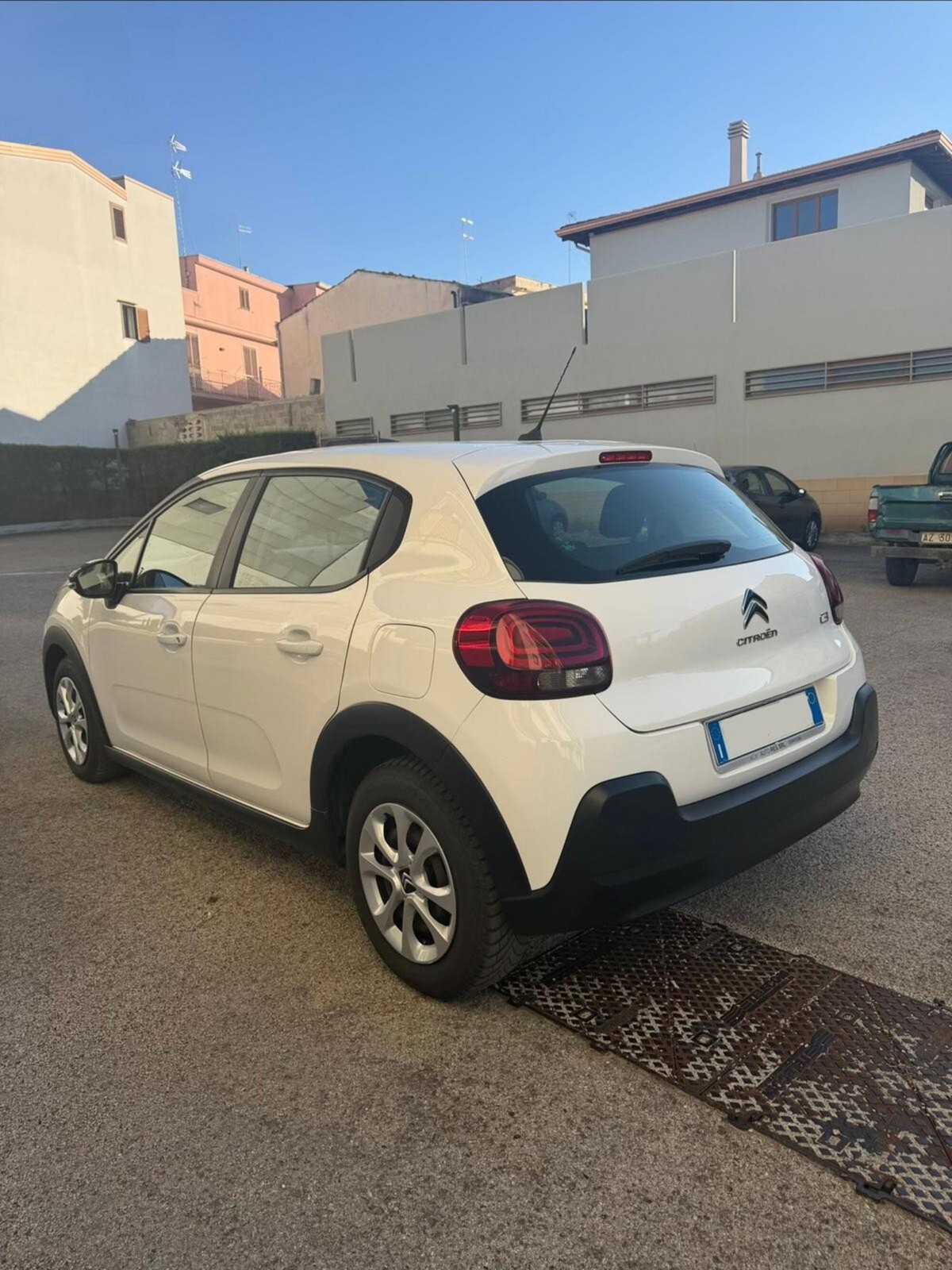 Citroen C3 BlueHDi 100 S&S Feel (8)