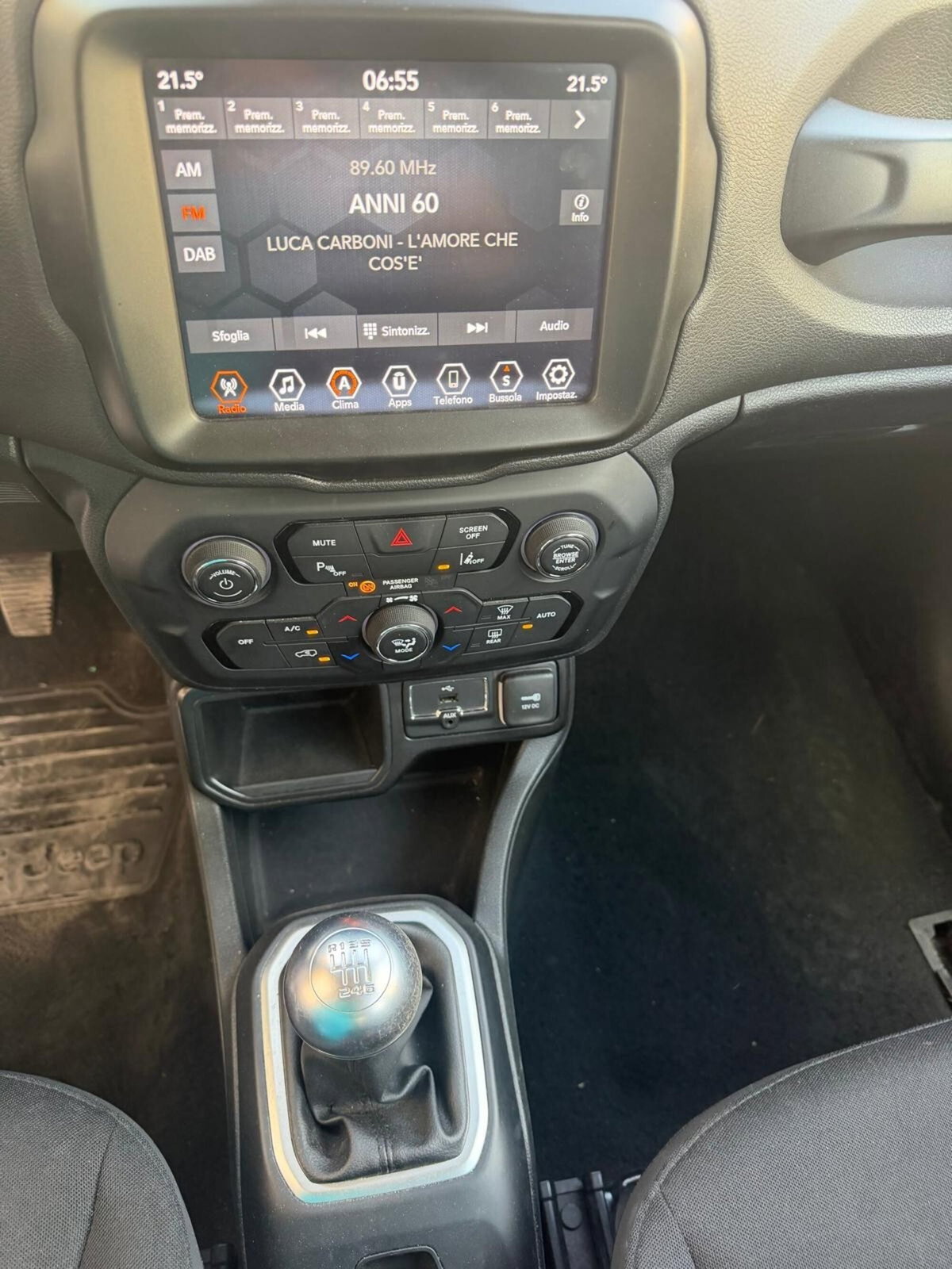 Jeep Renegade 1.6 Mjt 130 CV Limited (11)