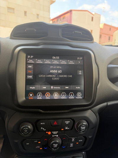 Jeep Renegade 1.6 Mjt 130 CV Limited (12)