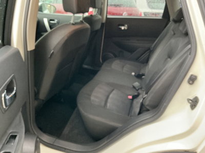 Nissan Qashqai 1.5 dCi DPF Tekna (16)