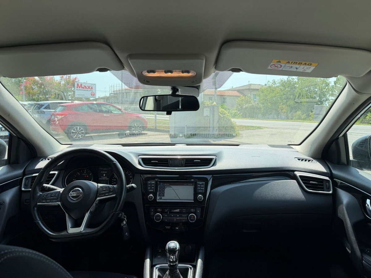 Nissan Qashqai 1.5 dCi Tekna (20)