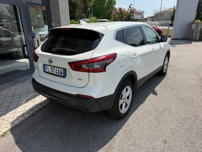 Nissan Qashqai 1.5 dCi Tekna (5)