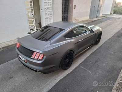 Ford Mustang Coupé Fastback 5.0 V8 TiVCT GT (13)