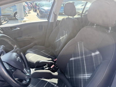 Opel Corsa 1.4 90CV GPL Tech 5 porte Cosmo (11)