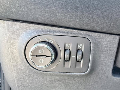 Opel Corsa 1.4 90CV GPL Tech 5 porte Cosmo (17)