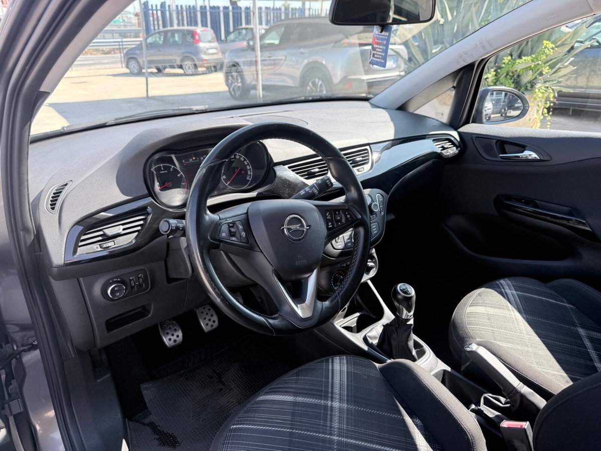 Opel Corsa 1.4 90CV GPL Tech 5 porte Cosmo (9)