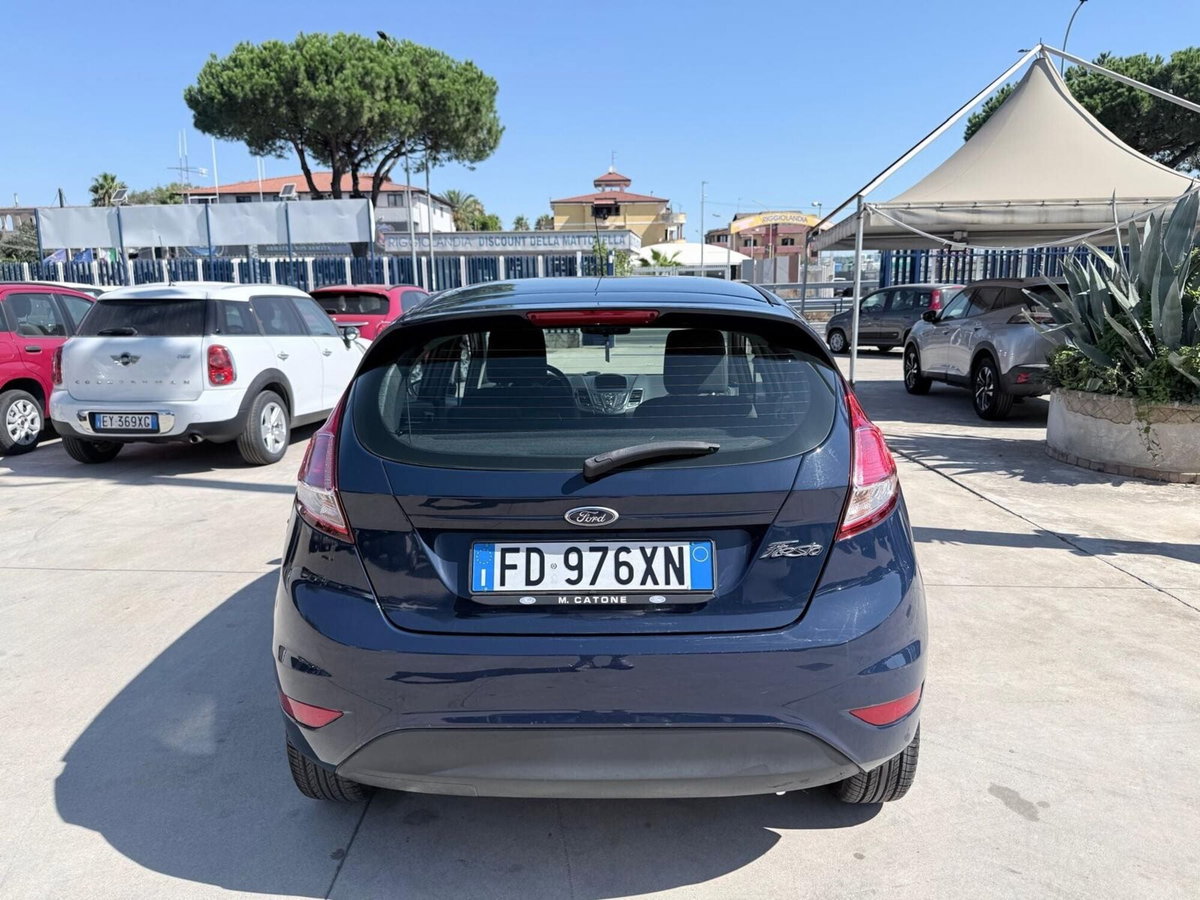 Ford Fiesta 1.4 5 porte Bz.- GPL Black & White Edition (4)