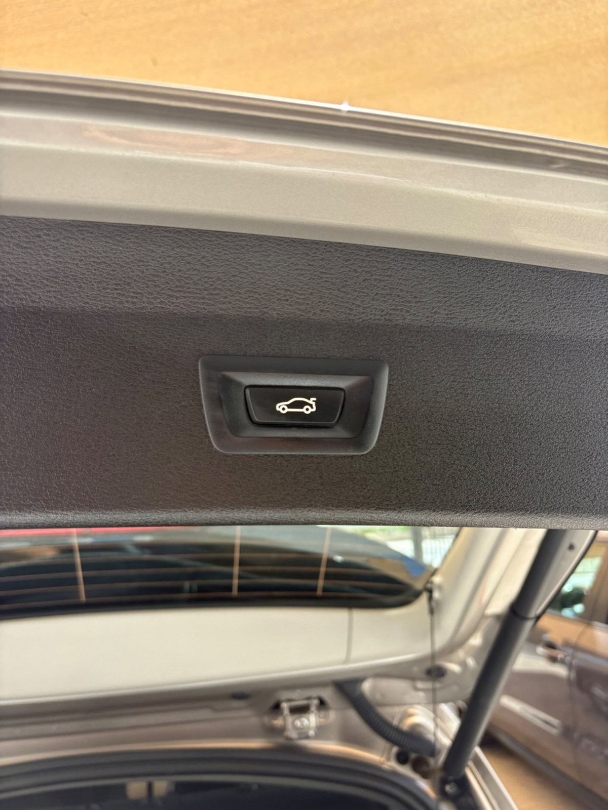 BMW X1 sDrive16d Advantage (10)