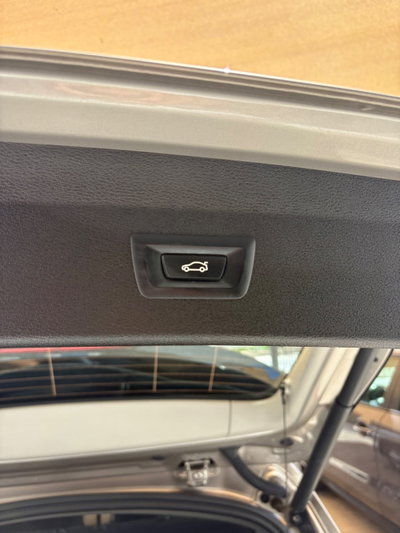 BMW X1 sDrive16d Advantage (10)